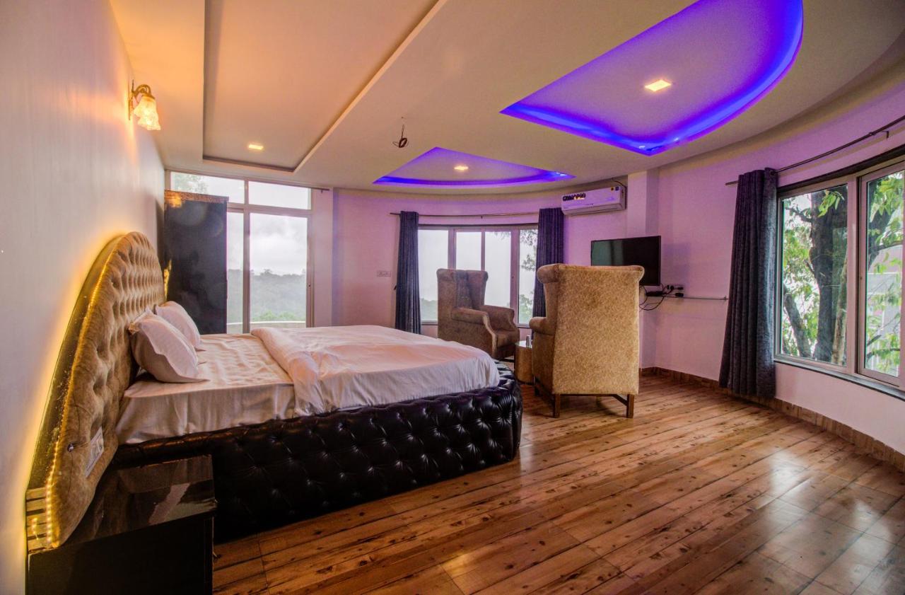 The Mountain Mist Hotel Mahābaleshwar Eksteriør billede